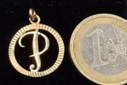 9ct yellow gold initial pendant P