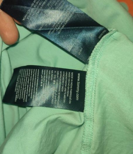 Tommy Hilfiger T-Shirt size M