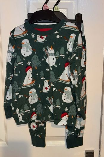F&F Christmas pjs age 2-3