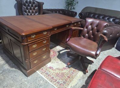 large partners desk+captains chair
