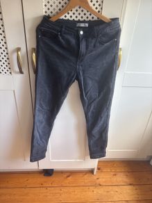 Black Jeans
