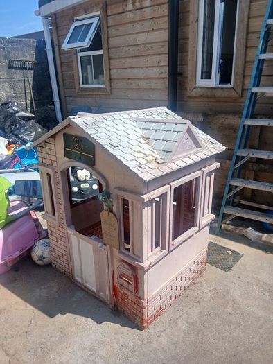 playhouse