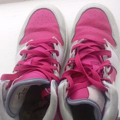 Nike Women's trainers-EU 38/UK 5