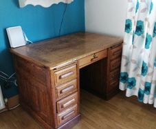 desk