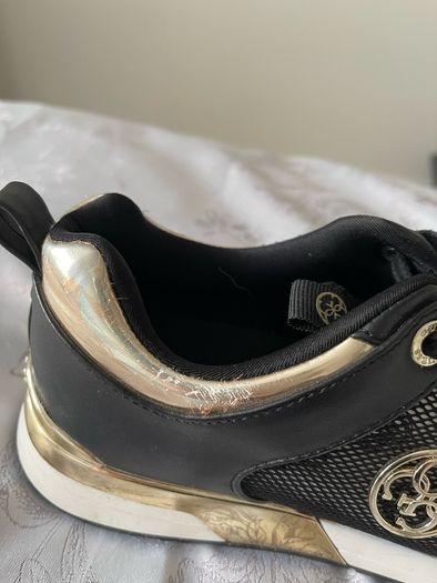 guess trainers