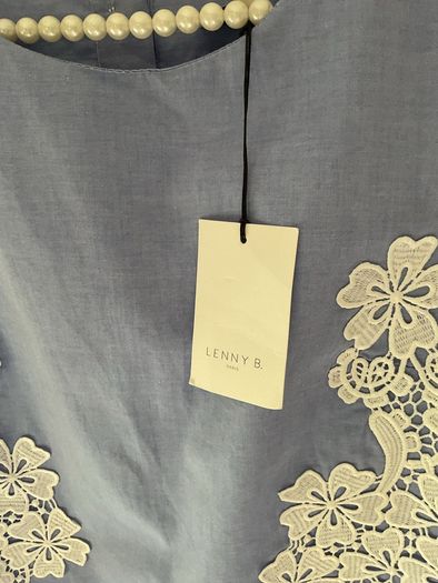 top Bnwt Lenny b top T1 button backed top blue & lace