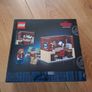 LEGO Icons 11370 Stranger Things: The Creel House + GWP Image 3