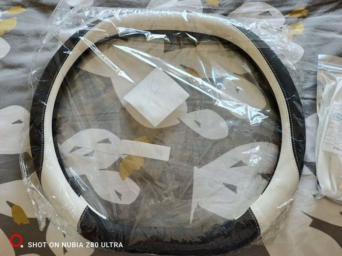 Xpeng  G6.  Accessories all brand new and never used!!!