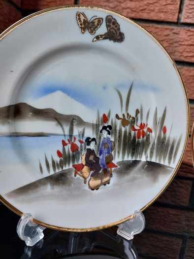 Antique Japanese Geisha Plates x 2