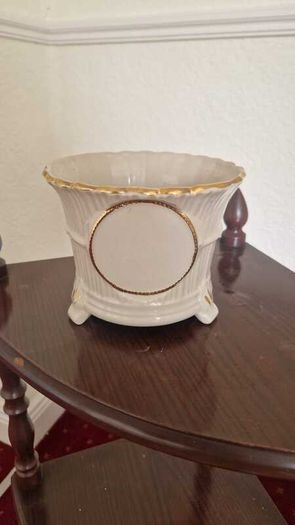 Pot