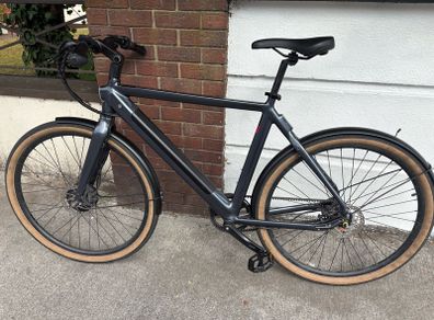 Kuma R1 electric bike