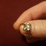 9 ct gold ring Image 6