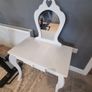 Vanity Table Image 2