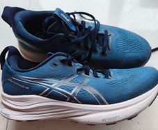 Asics Gel-Kayano 32