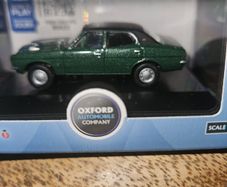 Oxford Diecast Ford Cortina Mk3 1.76 Scale