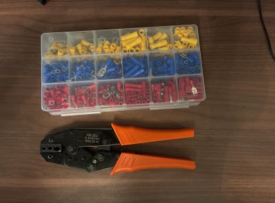 Insulated wiring terminals connectors assortment kit