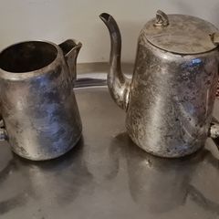Kingston of Sheffield 2 Silver Plated Tea/Coffee Pot & Milk Jug