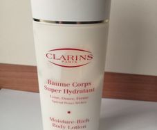 Clarins Baume Corps Super Hydratant Moisture Rich Body Lotion