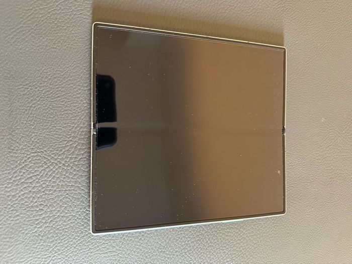 Samsung Z Fold 7,512GB (IRISH STOCK) Very Good Condition Warranty RECEIPT