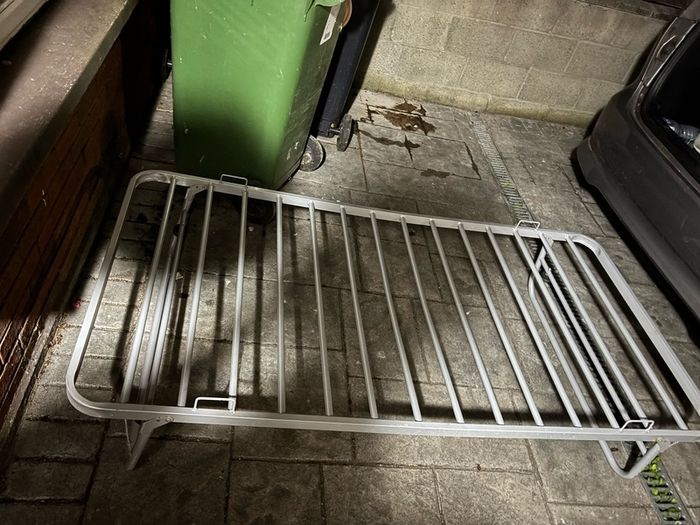 single bed