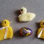New - Novelty Easter Chicks - Creme Egg Holders - Read Carefully Image 3