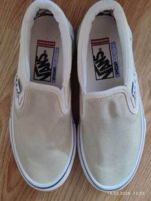 Vans Skate Slip-On (Off-White / Cream) - Size UK 3.5 / EU 36 - Like New Teen / Boys