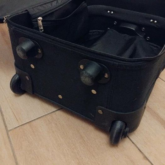 Suit case