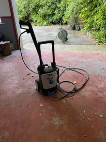 Pressure Washer