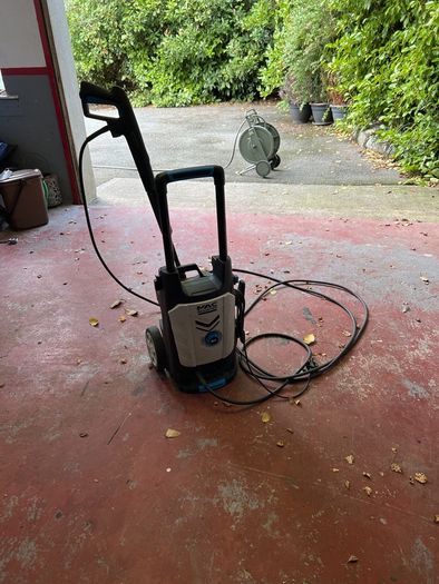 Pressure Washer