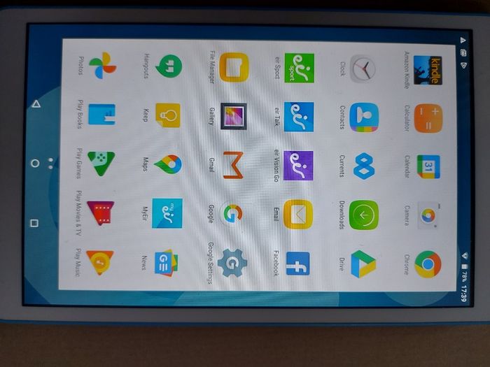EIR 10.1 inch Tablet, Model 8079,  Android 5.0.1, 16GB with a dozen childrens films on it, Great for browsing & youtube