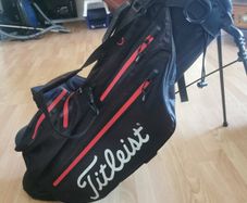 titleist golf bag
