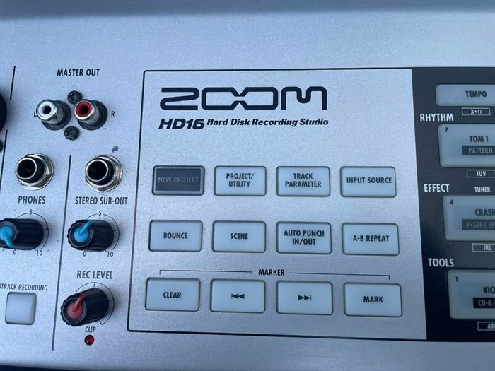 Zoom HD 16
