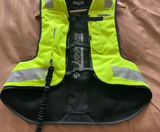 Helite Turtle 2 Airbag vest