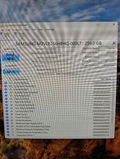 HP ProDesk 600 G4 SFF (i5 8th Gen) and power cable