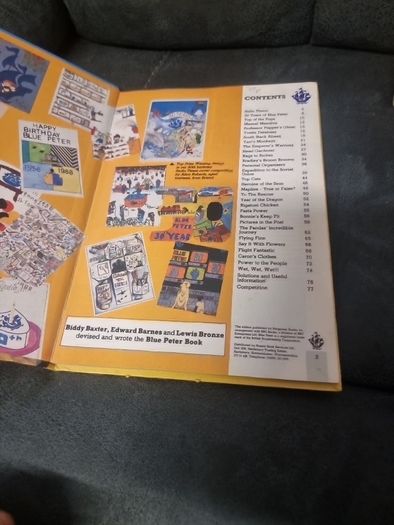 4 vintage Blue Peter annuals job lot.