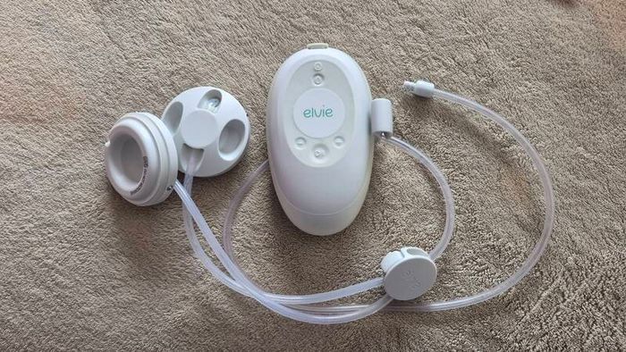 Elvie Stride handsfree breastpump