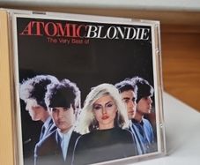 Blondie . Atomic : The Very Best of Blondie