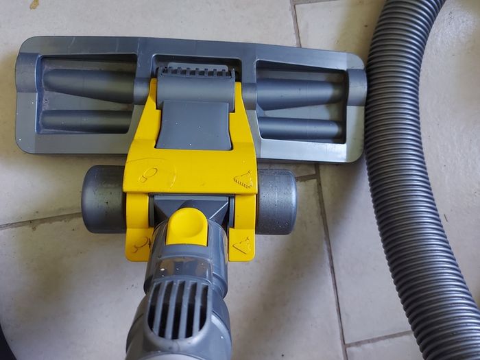 DYSON DC08, in excellent condition, Great suction