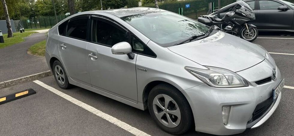 Toyota Prius 2015 "Fresh NCT till Nov 2027"