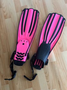 diving fins brand new