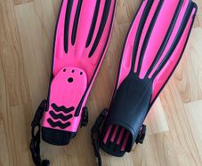diving fins brand new