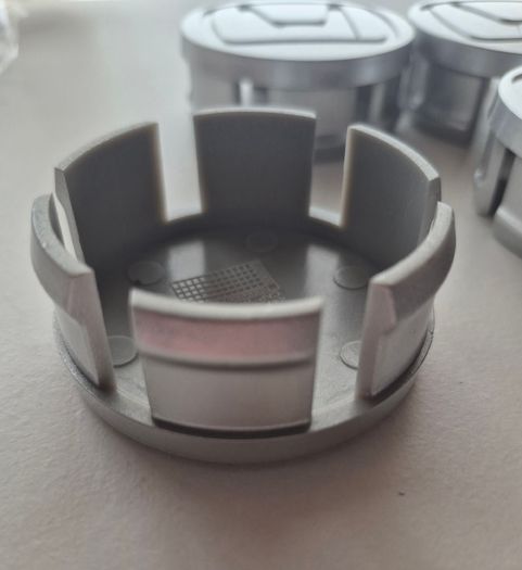 Honda 58mm centre caps - FREE POST