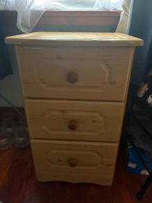 bed side locker