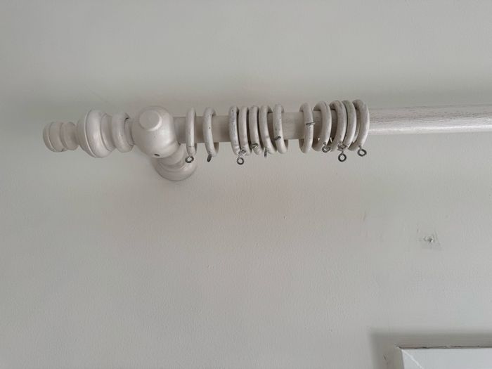 curtain pole