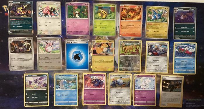 20 Pokemon Cards Bundles