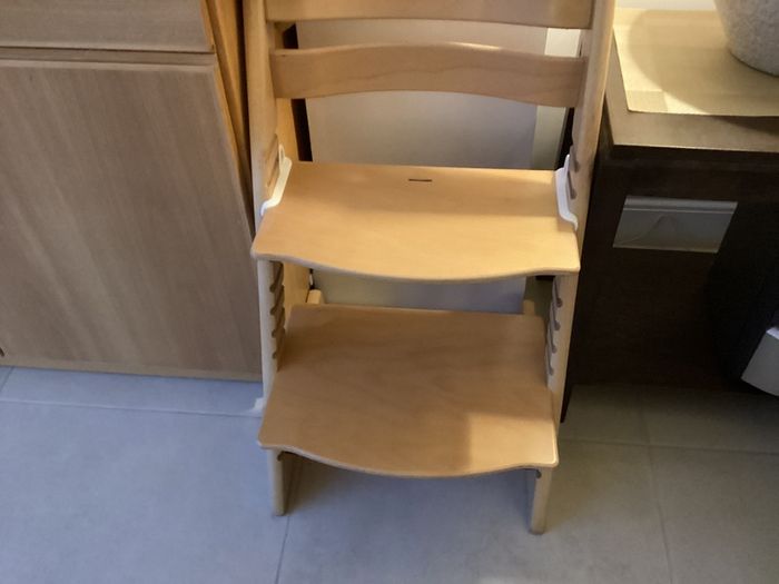 High chair