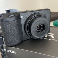 Ricoh GR IV Monochrom