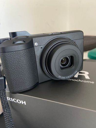 Ricoh GR IV Monochrom