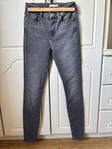 Tommy Hilfiger black jeans