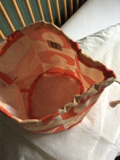 Free Wash / Cosmetic Bag with this - Orla Kiely Ceramic " Tea for One" Stacking Teapot and Mug Set - Pressed Flower